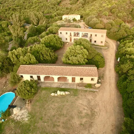 Isa - With Swimming-pool In Badesi, With Private Terrace شقة فندقية باديسي