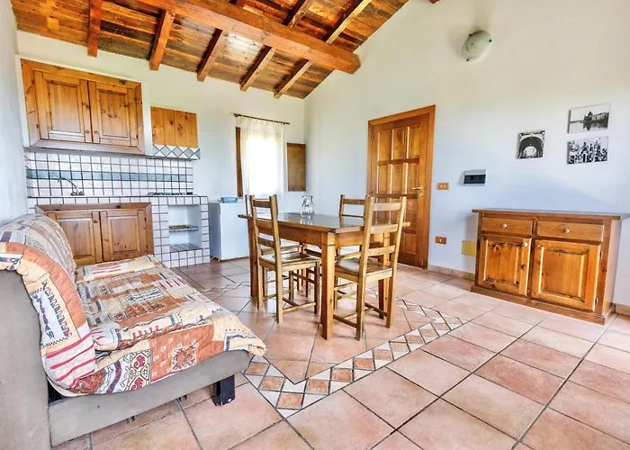Isa - With Swimming-pool In Badesi, With Private Terrace Badesi